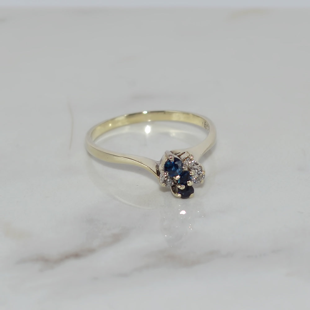 9ct Solid White Gold Hallmarked 375 Sapphire Diamond Women Ring