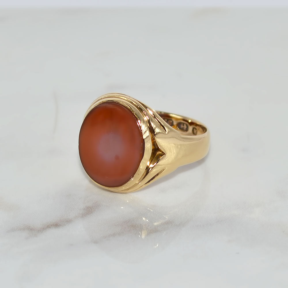 18ct Solid Yellow Gold Hallmarked Natural Coral Ring