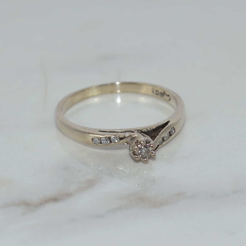 9ct Solid White Gold Hallmarked Natural Diamond Vintage Ring